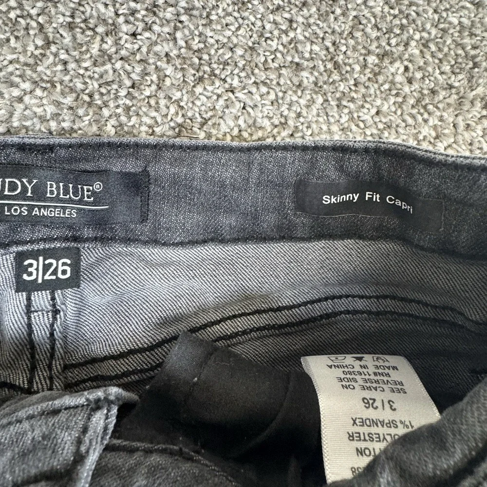 Judy Blue Jeans‎ Women's 3/26 Black Skinny Fit Capri Cropped Stretch Stone Wash - Picture 3 of 8